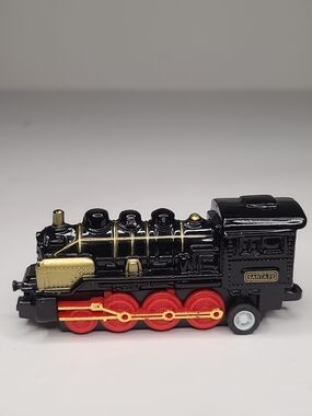 Vintage Soma Pull N Go Santa Fe Diecast Train Engine